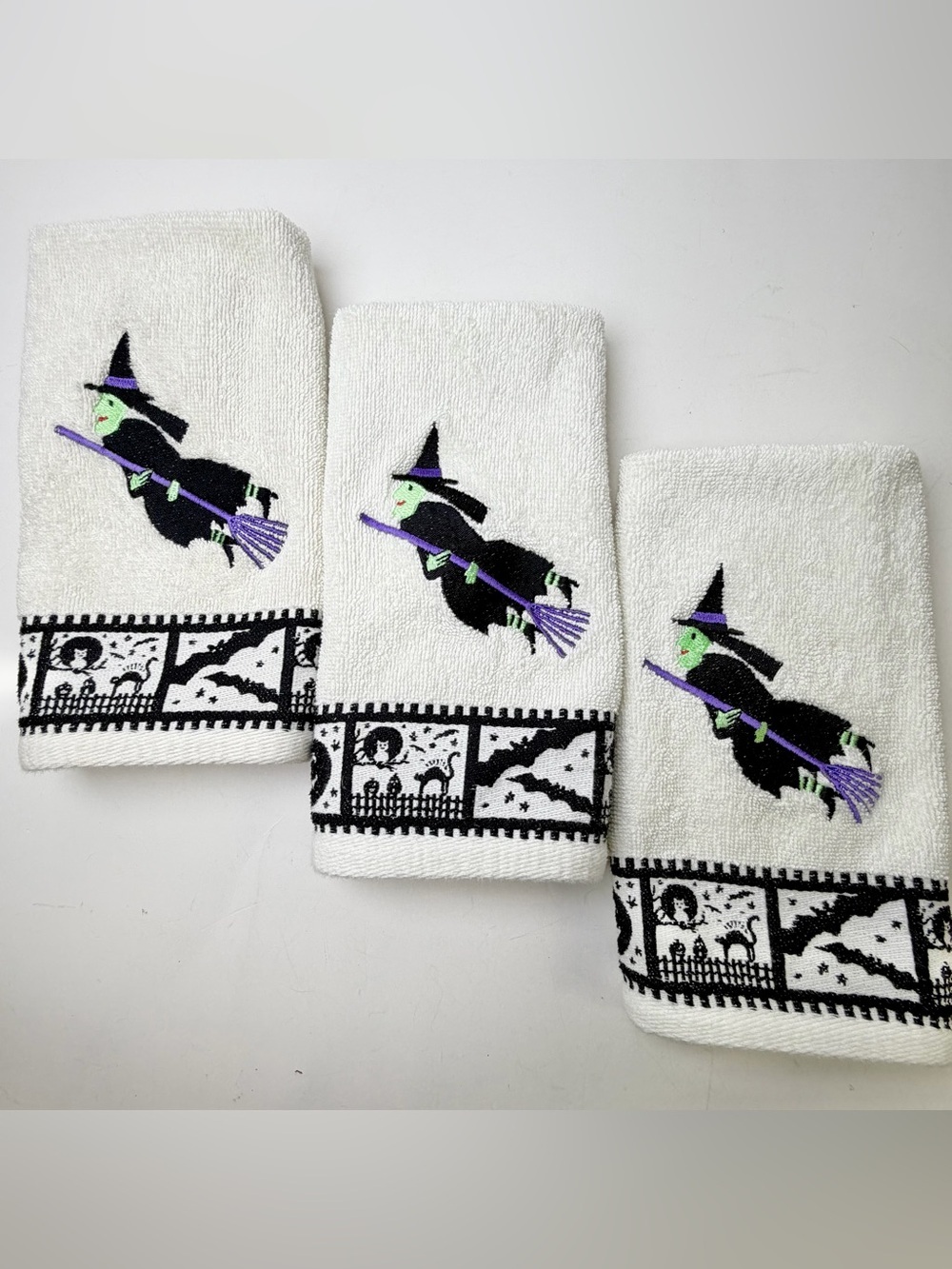 Vintage Halloween Witch Embroidered Guest Towels Set of 3 Cotton Hallow’s Eve